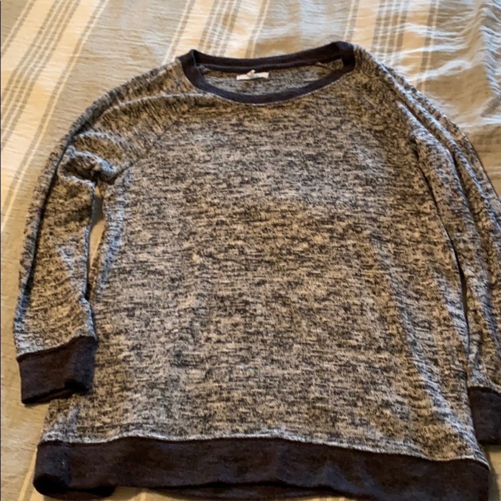 Lightweight sweater